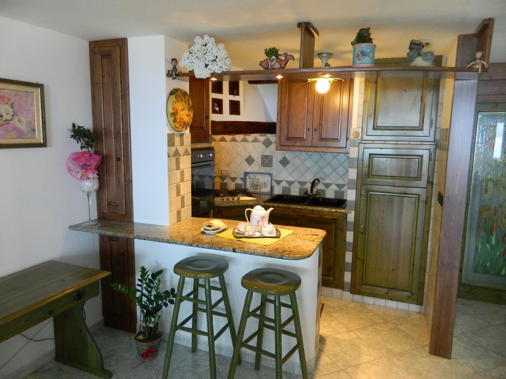 Appartamento Picasso กาลาโกโนเน ห้อง รูปภาพ